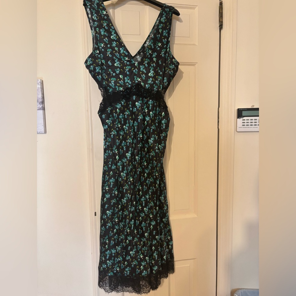 Stunning Rails slip desss